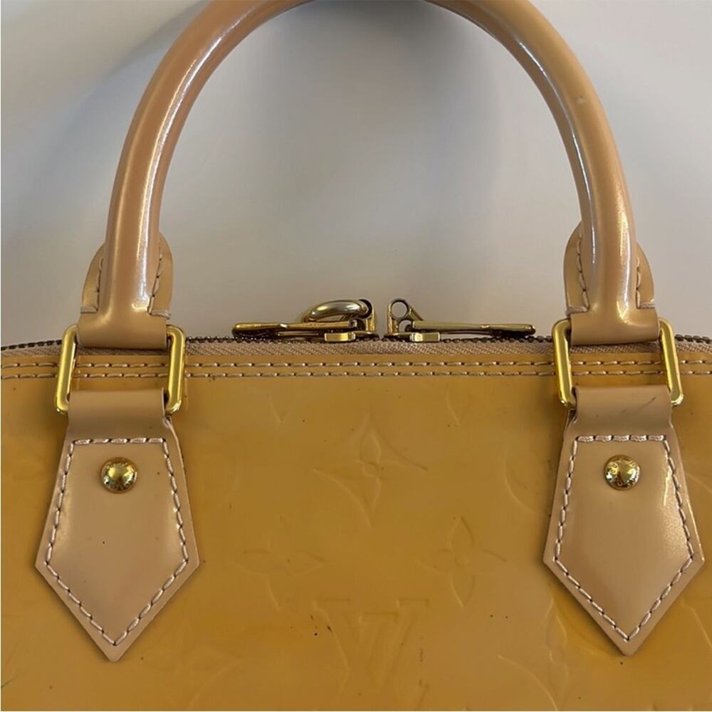 Louis Vuitton Yellow Vernis Alma Women’s Handbag - Picture 5 of 11